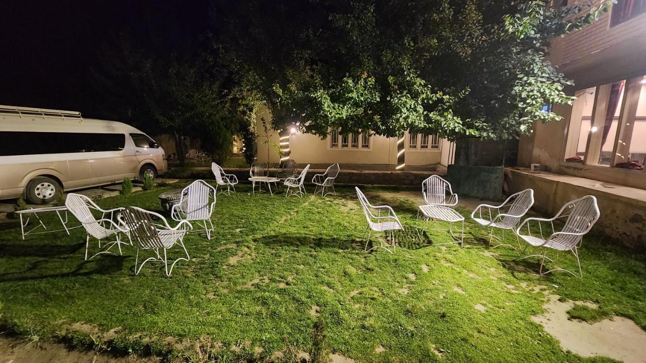 Green Orchard Skardu Exterior photo